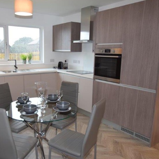 Thumbnail - the kitchen (after) - Clepington Road Showhome